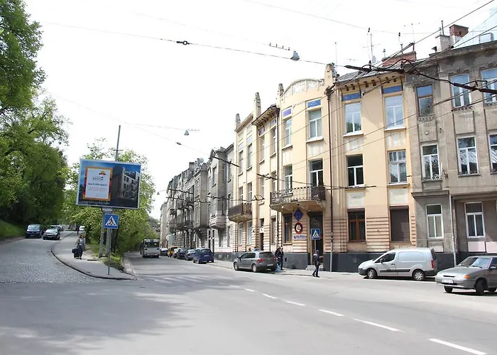 Apartamento On Rustaveli Leópolis