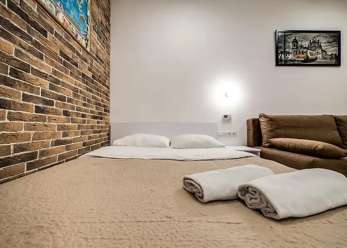 On Rustaveli * Leópolis