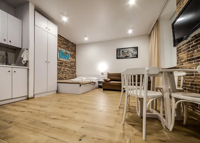 Apartamento On Rustaveli Leópolis